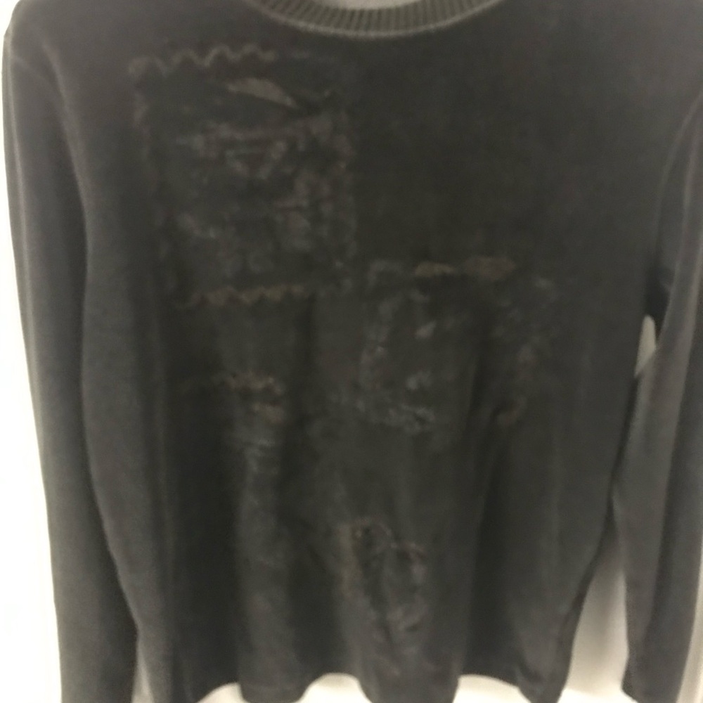 Stylish Black Graphic Sweater